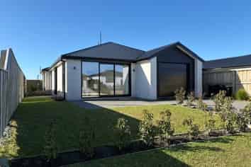 38 Waituna Street, Pegasus