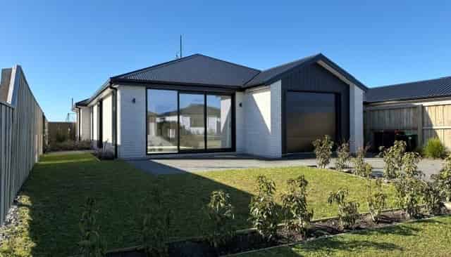 38 Waituna Street, Pegasus