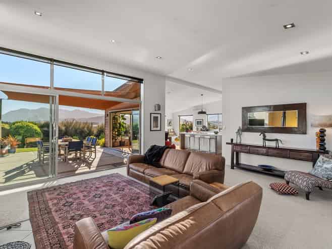 15 Kanuka Rise, Albert Town