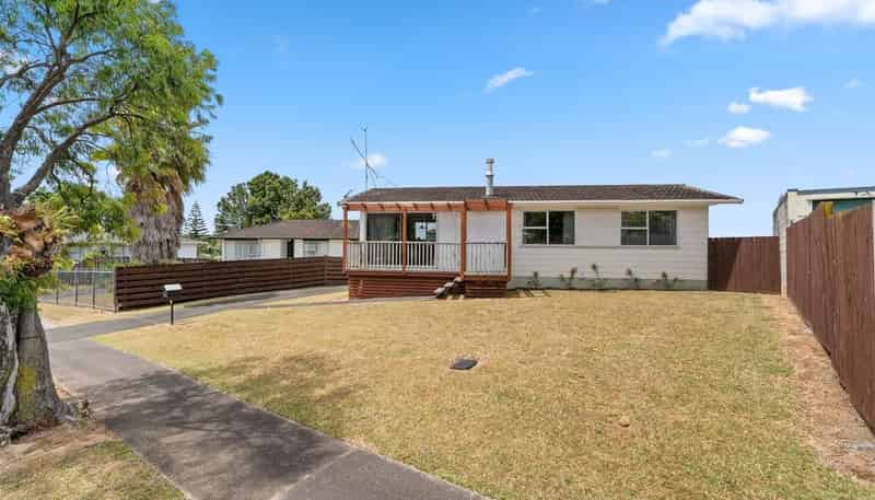 11 Astor Place, Manurewa