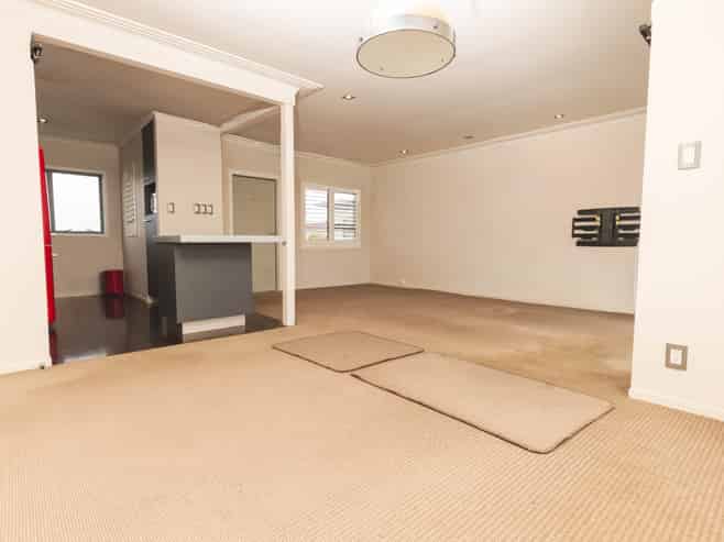 11/8 Western Springs Road, Morningside