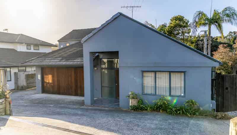10C Tipene Place, Meadowbank