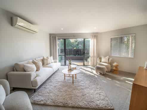 10C Tipene Place, Meadowbank