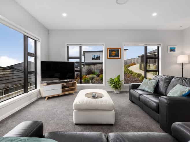 19 Topsail Way, Whitby