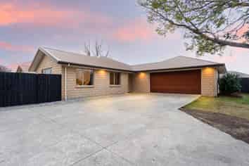 17 Mahy Place, ROLLESTON