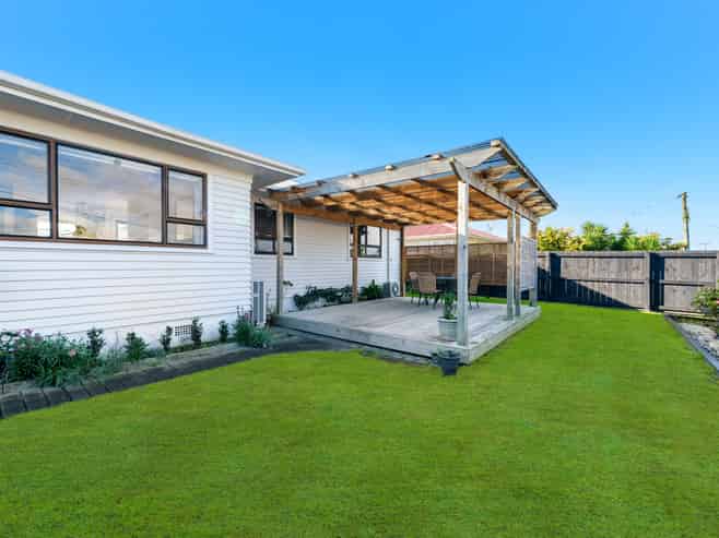 38 Rollerson Street, Papakura