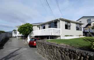 24 Francis Rd, Paraparaumu Beach