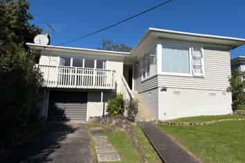 20 Bond Crescent, Forrest Hill