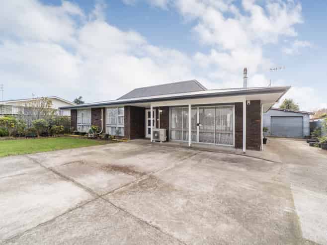 64 Havelock Avenue, Westbrook