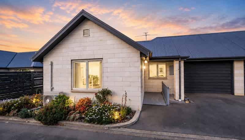 2/24 Victoria Street, Rangiora