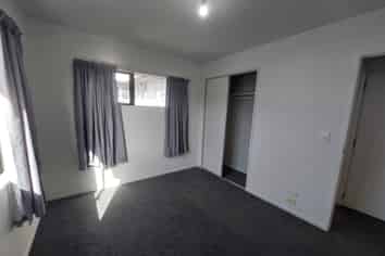5 Macky Avenue, Mangere East