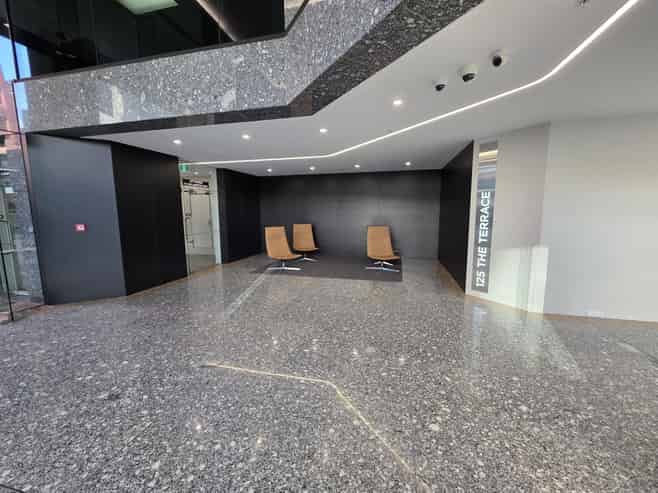 Refurbished Terrace Office with Exceptional Outdoo