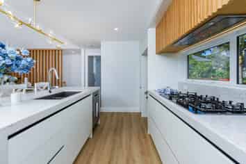 7B Garadice Road, Rothesay Bay