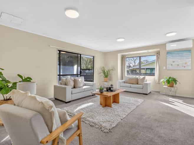 17B Dinsdale Road, Dinsdale