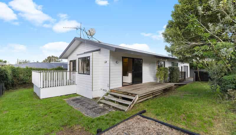 17B Dinsdale Road, Dinsdale