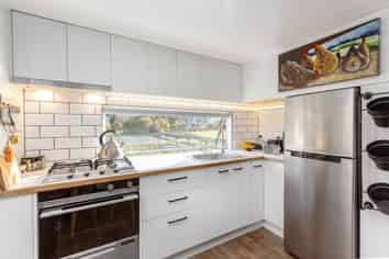 Tiny Home, Longbush Road, Gladstone