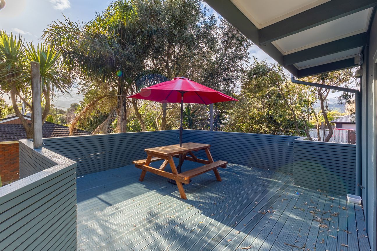 Coastal Ease, Tucked Among the Trees - Vista 4