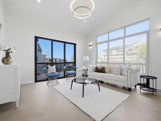 34 Streamview Way, Long Bay