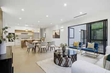 34 Streamview Way, Long Bay