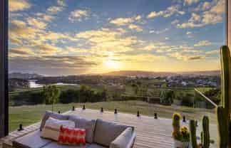 49A Hills Road, Raglan