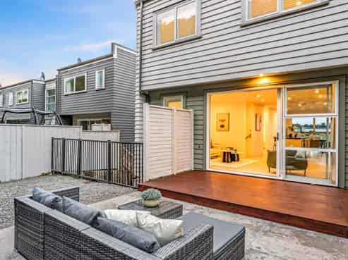 62C Tihi Street, Stonefields