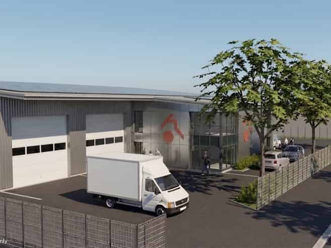 Get ahead of the crowd! Commercial build in Levin