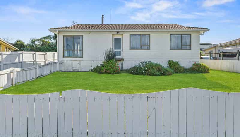 96  Hyperion Drive, Randwick Park