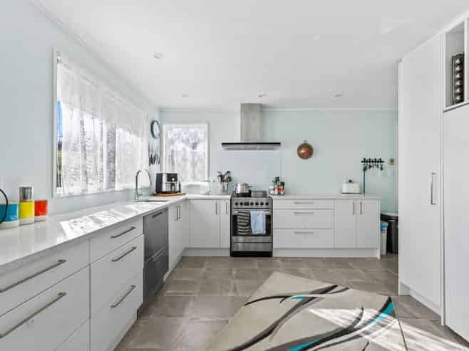 10 Oxford Street, Whakapirau