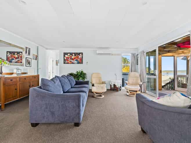 10 Oxford Street, Whakapirau