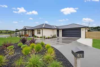 61 Hilton Drive, Amberley
