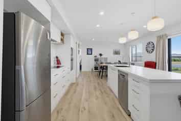 61 Hilton Drive, Amberley
