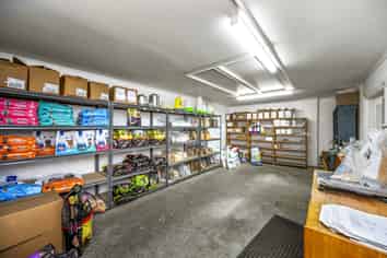 Bulk retail opportunity