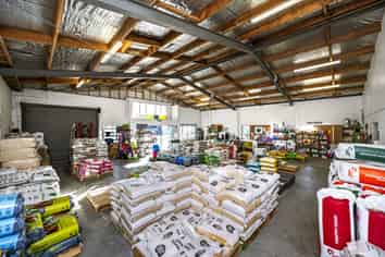 Bulk retail opportunity