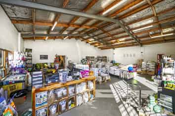 Bulk retail opportunity