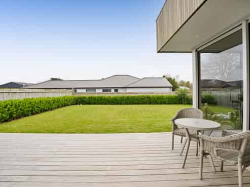 31 Smith Street, Lepperton