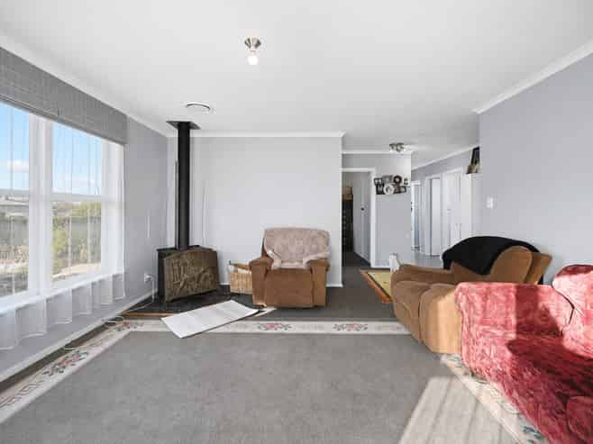 103 Pine Avenue, Melville