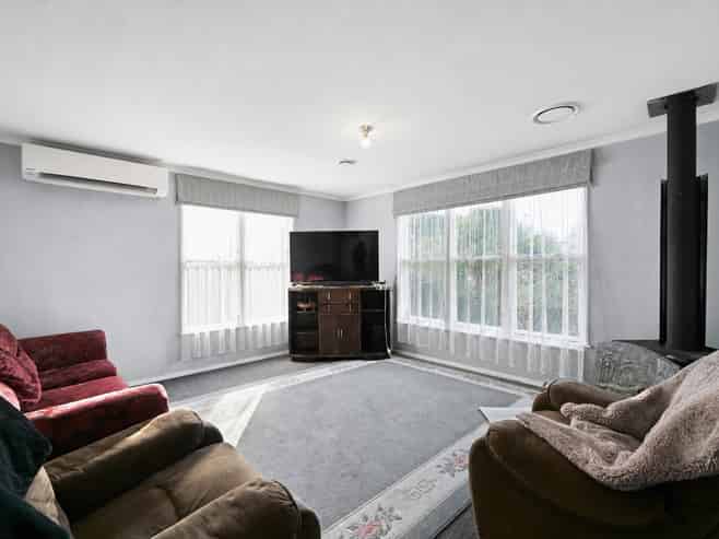 103 Pine Avenue, Melville