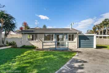 1/576A Weymouth Road, Weymouth