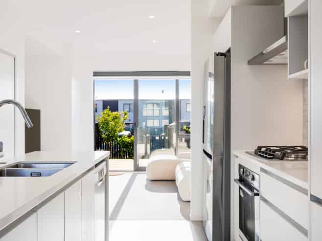6/1 Scott Road, Hobsonville