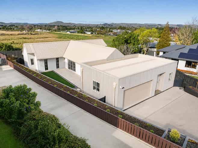 5 Ngaio Place, Lansdowne