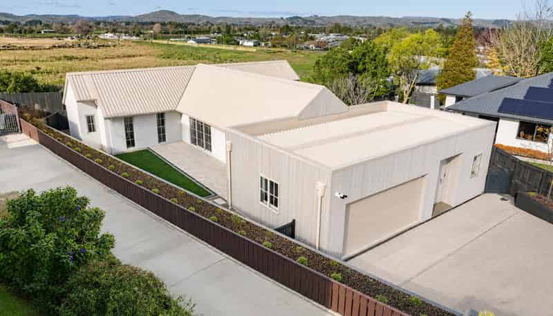 5 Ngaio Place, Lansdowne