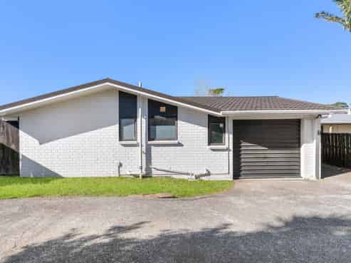 1596b Great North Road, Waterview
