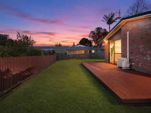 1596b Great North Road, Waterview