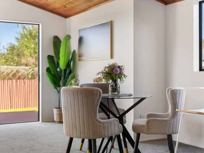 1596b Great North Road, Waterview