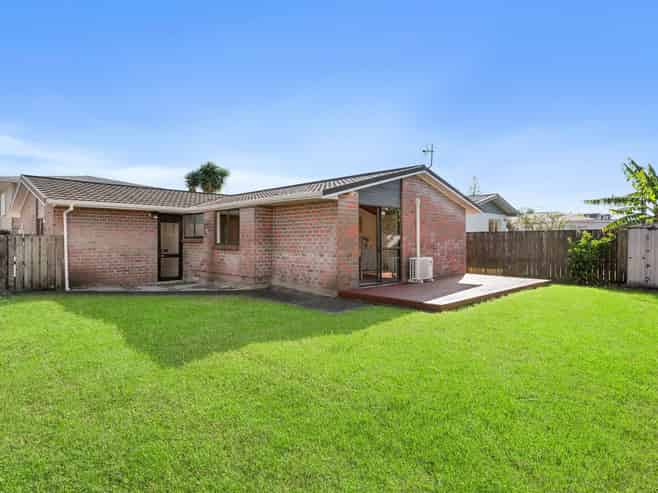 1596b Great North Road, Waterview