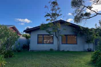 17A Walton Street, Red Beach