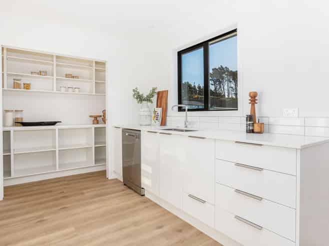 13 Boeing Way, Newlands
