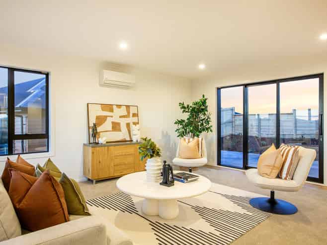 13 Boeing Way, Newlands