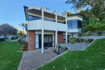 18 Arden Place, Oakura