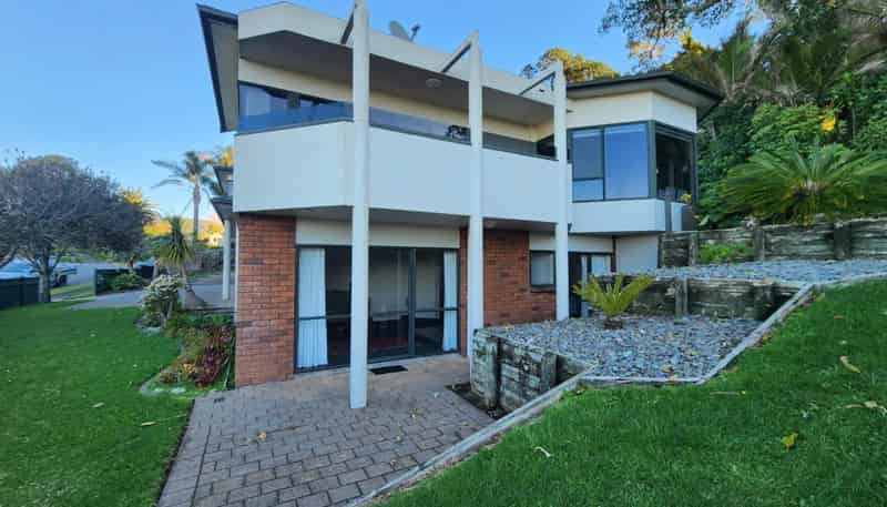 18 Arden Place, Oakura